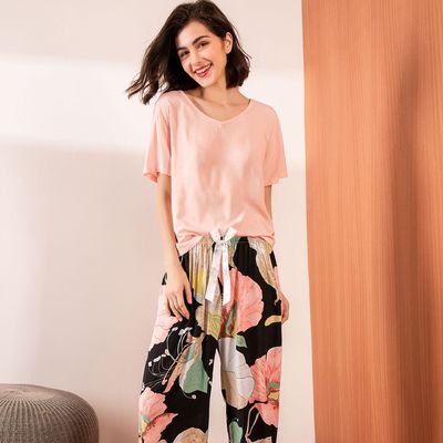Der Frauen-3XL Seiden-Nachtanzug Pyjamas Sleepwear-62cm XS 2XL für Damen