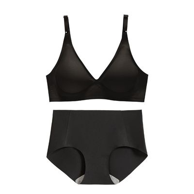 Gesponnener nahtloser V-Ausschnitt Bralette Racerback versah 3/4 Schale hochdrücken BH mit Rippen