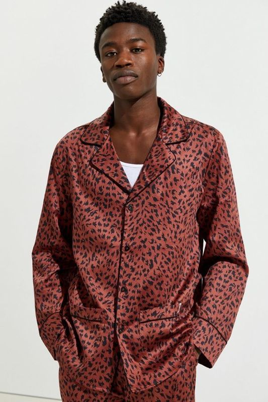 Kragen kontrastieren das Polyester-Pyjamas Sleepwear der Seiden-Satin-Pyjama-Männer langärmligen